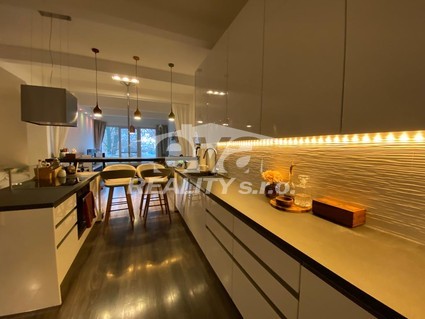 Prodej velmi prostorného bytu 1+KK, 90m2, OV, cihla, Praha 5 - Lochkov - Fotka 9