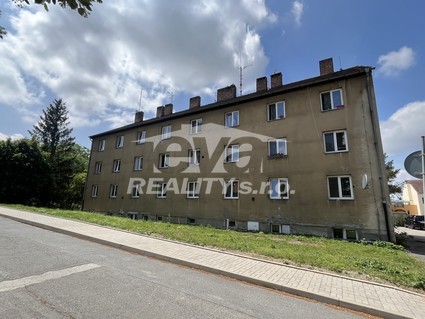 Pronájem bytu 1+1 31m2 v ul. Matěje Červenky, Čelákovice - Fotka 10