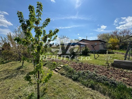 Prodej chaty 24m2, zahrada 320m2, v ul. Na Rybářce, Praha - Sedlec  - Fotka 14