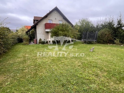 Pronájem RD 127m2 UP, se zahradou 649m2 v ul. U Petrklíče, Herink - Fotka 1