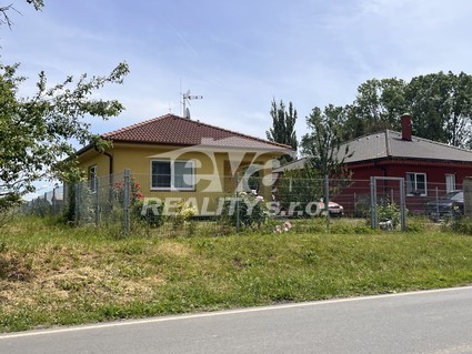 Prodej RD 3kk, Zamašská ul., Mělnické Vtelno - Fotka 1