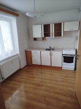 Pronájem bytu 1+1 29m2 v ul. Matěje Červenky, Čelákovice